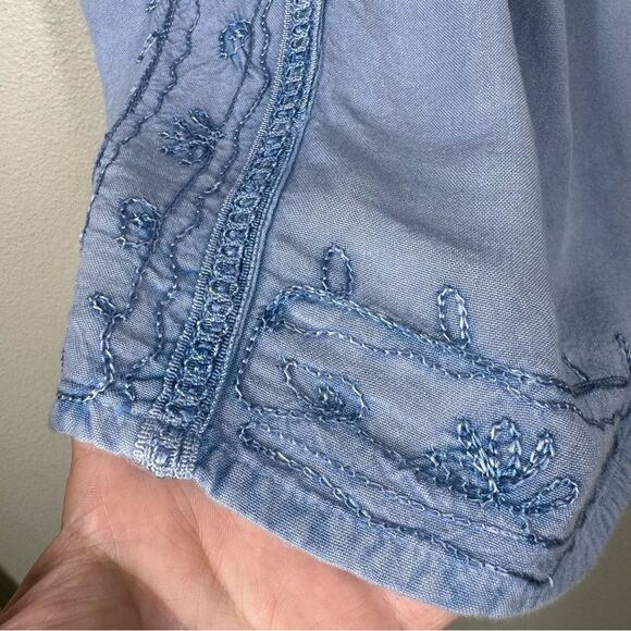 Metropolitan Tank Top Sleeveless Blue Embroidered Rayon Fairy Womens Size Medium - Picture 6 of 8